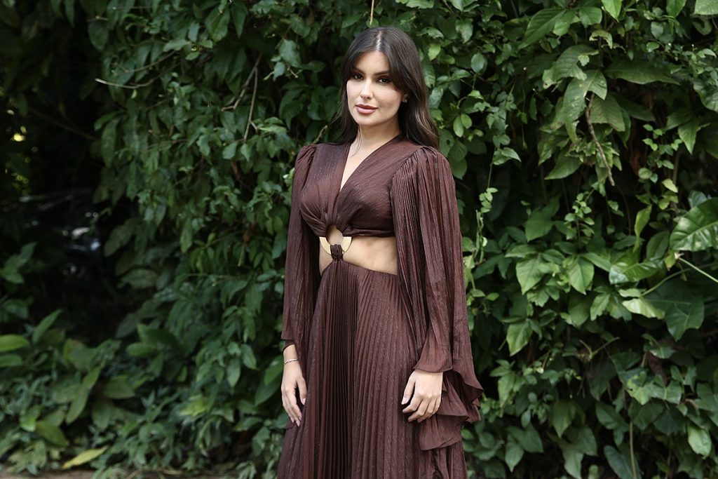 Thaís Braz foi uma das convidadas do casamento de Camilla de Lucas