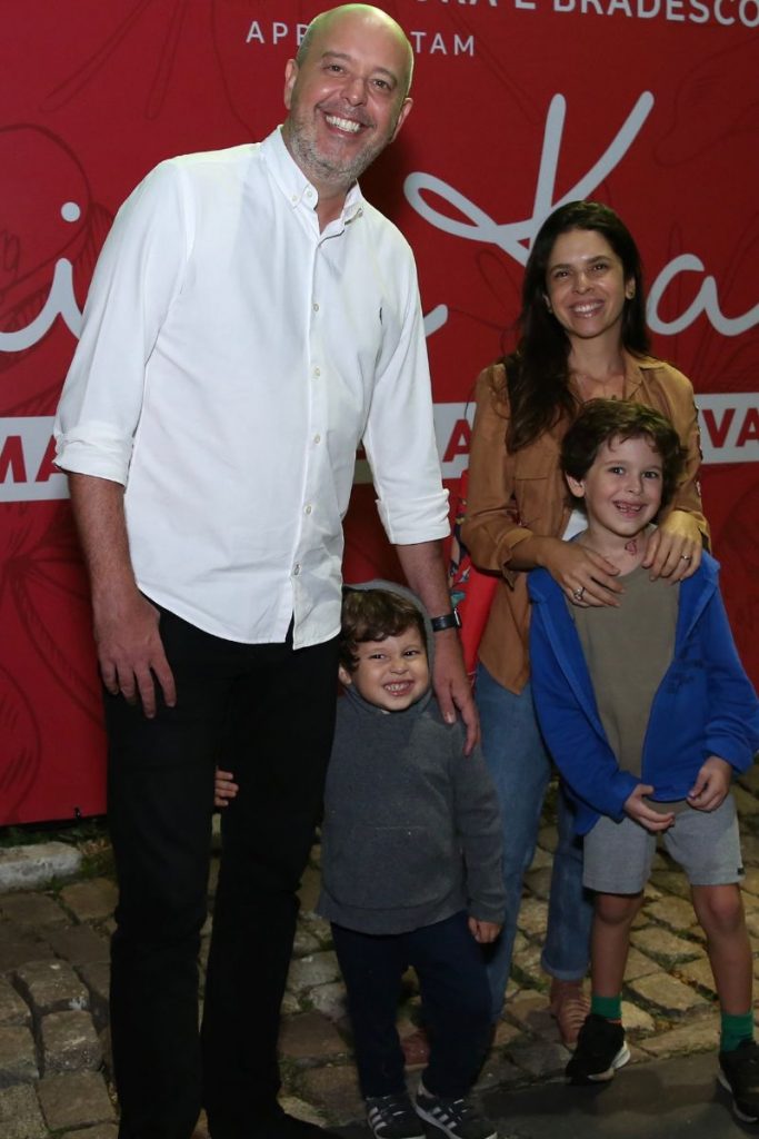 Alex Escobar com sua família