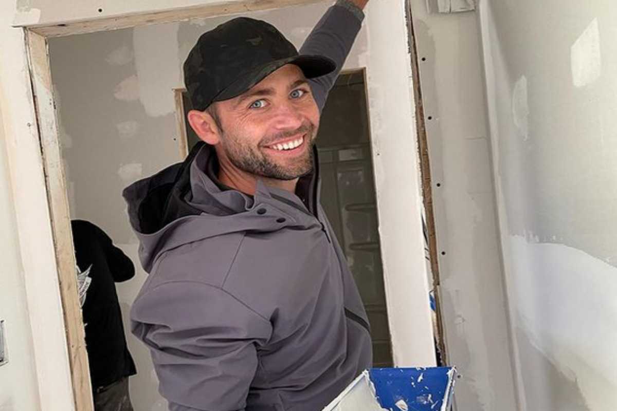 Irmão de Paul Walker homenageia o falecido ator dando seu nome ao filho