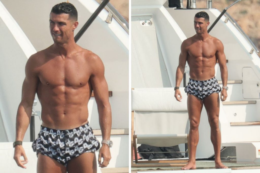 Cristiano Ronaldo sem camisa