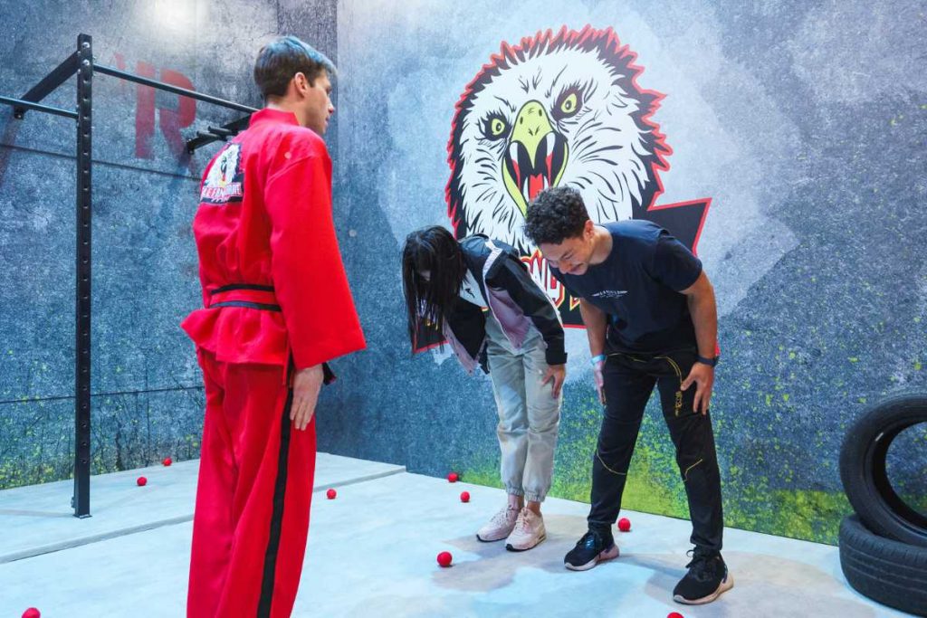 Estande de Cobra Kai no Tudum