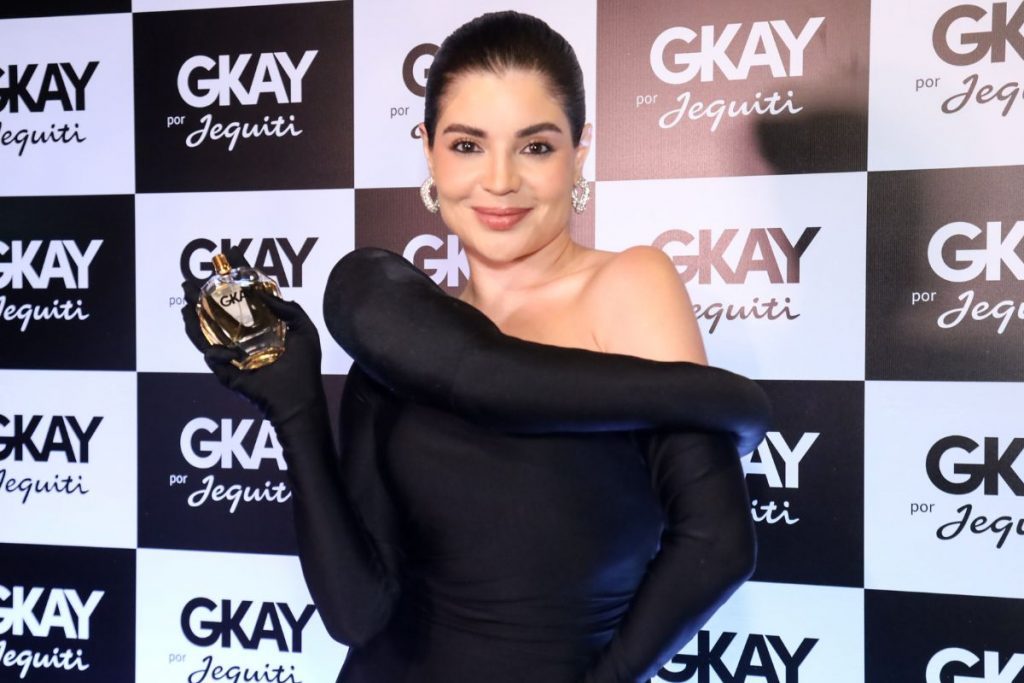 Gkay em lançamento de perfume
