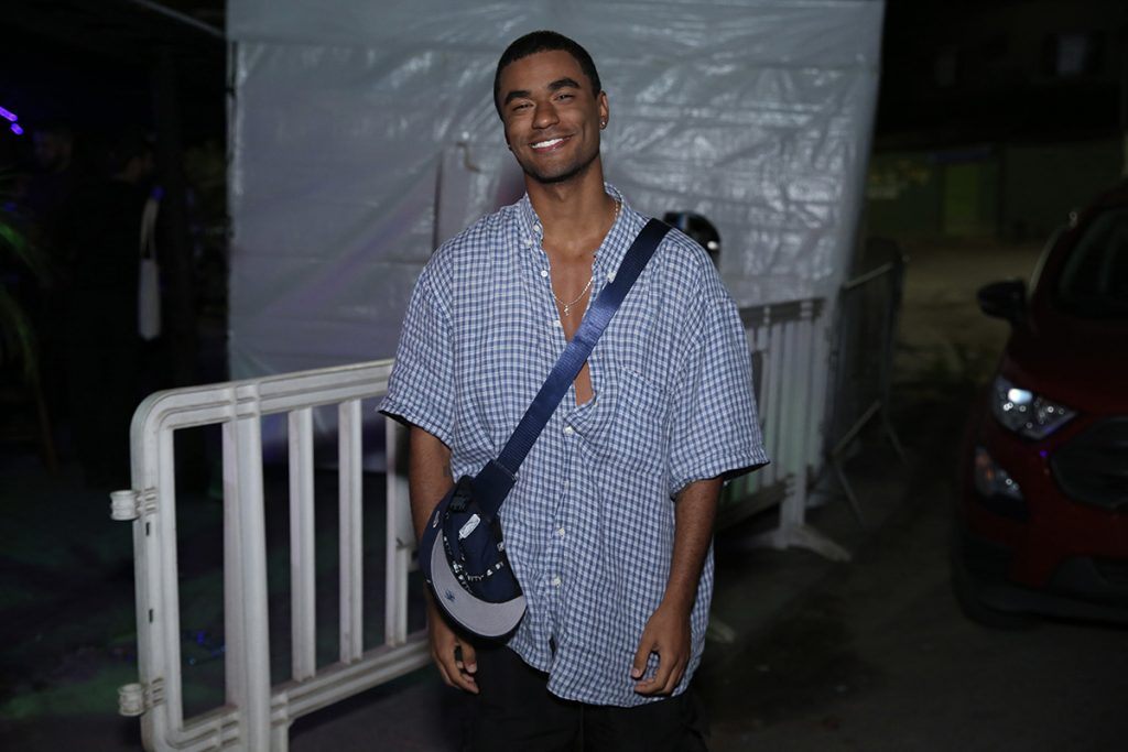 Isacque Lopes esteve presente na festa