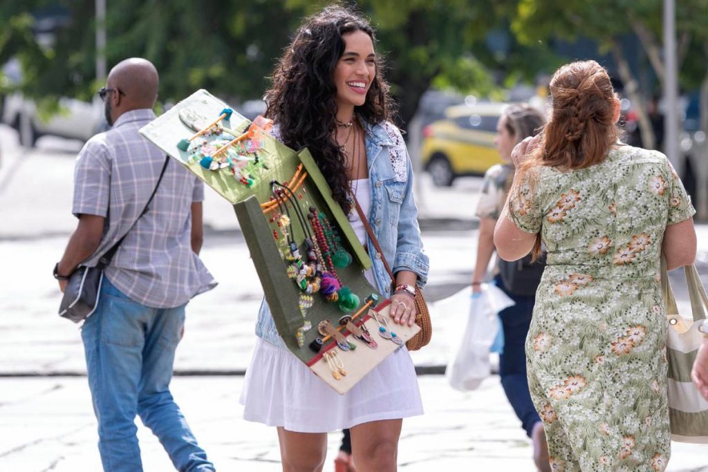 Luna (Giovana Cordeiro) em Fuzuê