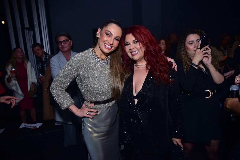 Patrícia Poeta e Fabiana Karla posaram juntas