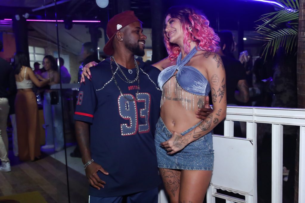 Alan Souza e Azzy marcaram presença em festa de Vai Na Fé