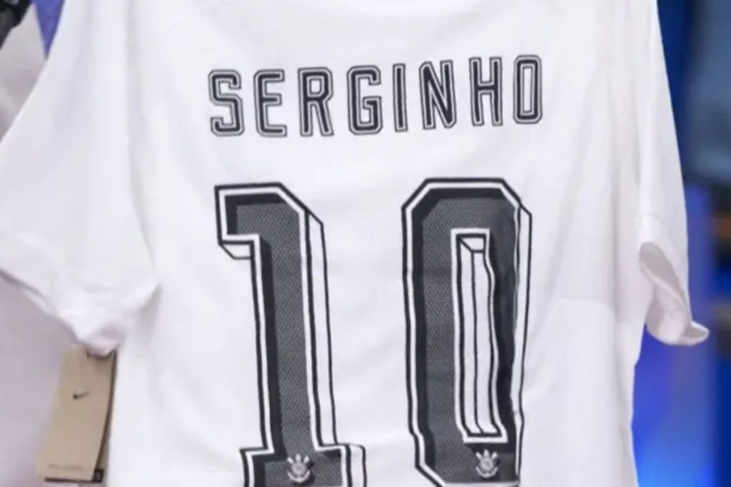 Camiseta especial do Corinthians para Serginho Groisman