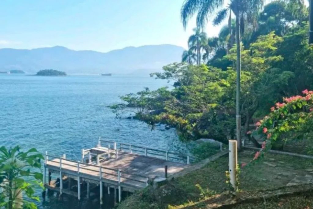 mansão de jorge fernando em uma ilha