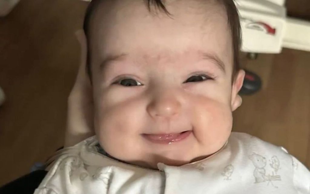 A pequena e encantadora Tereza, filha de Thaila Ayala e Renato Góes