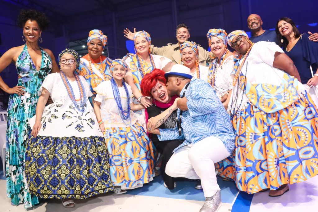 Ailton Graça, Nany People e baianas