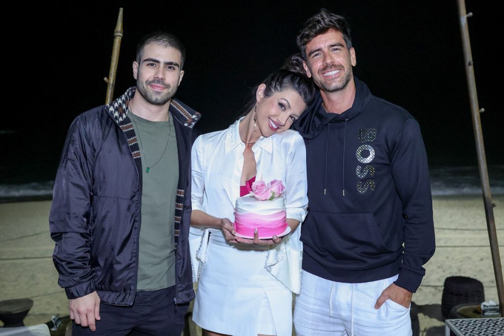 Juliano Laham e Marcos Pitombo foram alguns dos convidados da festa de Anaju Dorigon