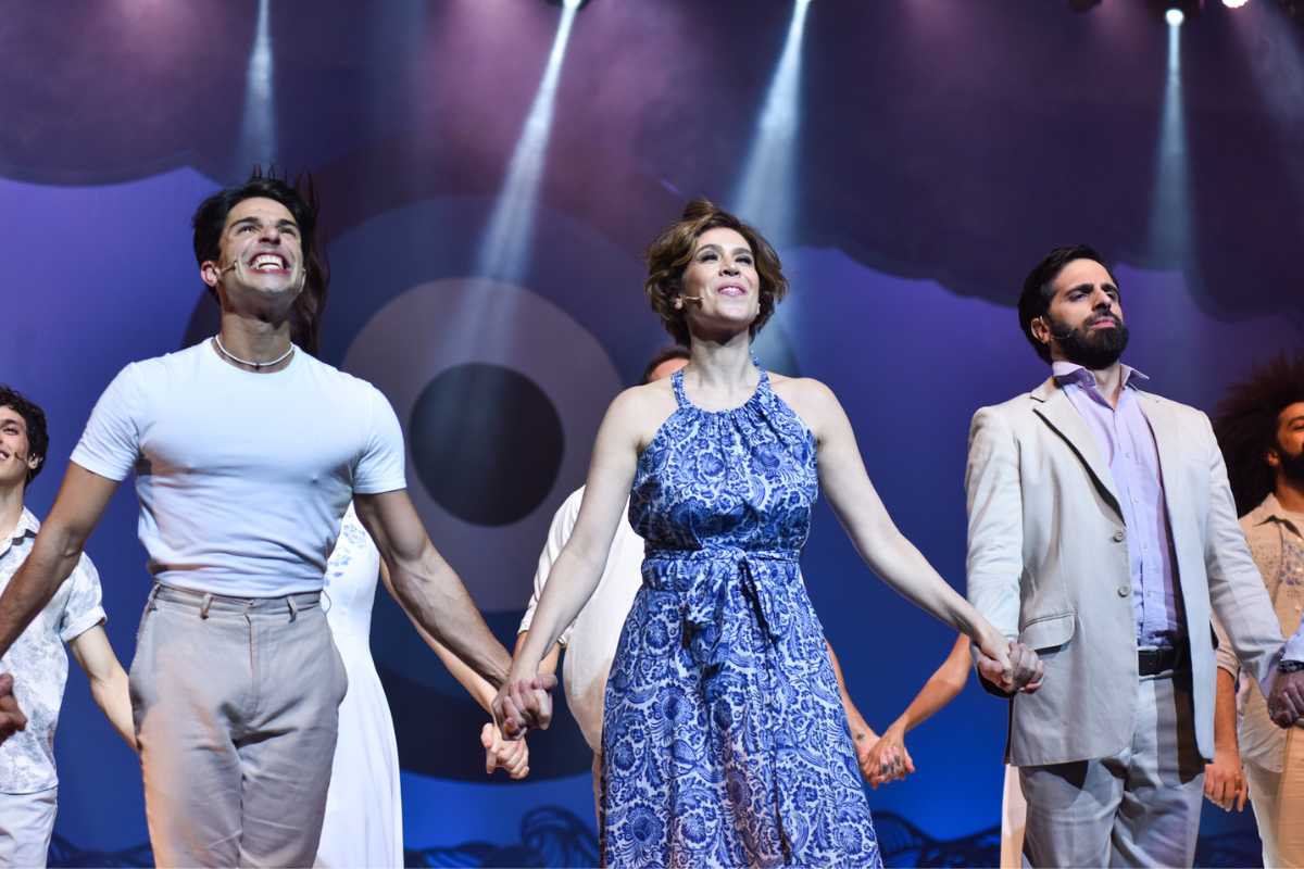 Maria Clara Gueiros e Diego Montez na estreia do musical "Mamma Mia!" em São Paulo