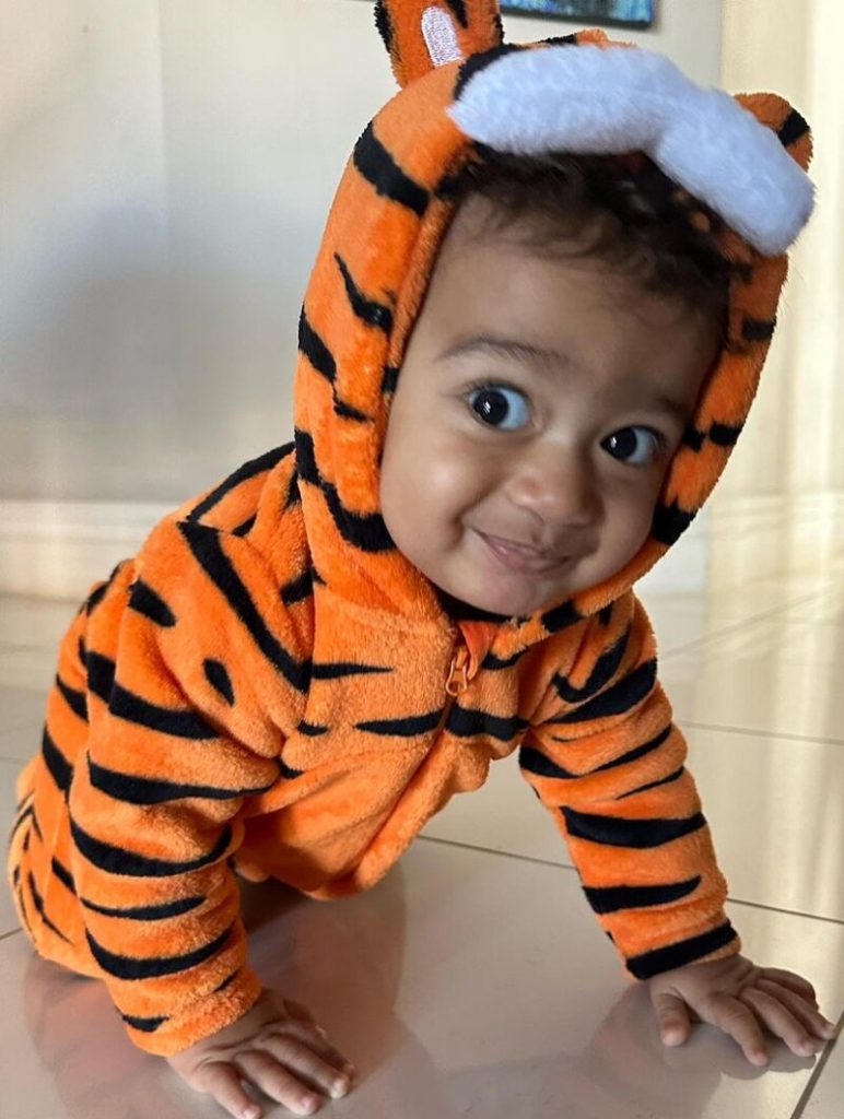 Joaquim vestido de tigre