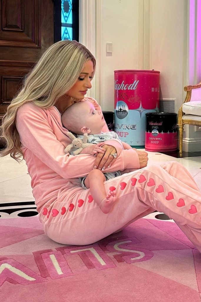 Paris Hilton e o filho