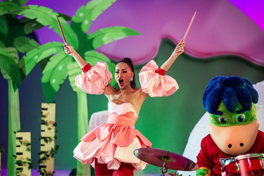 Sabrina Sato no 'Show das Gigantices'