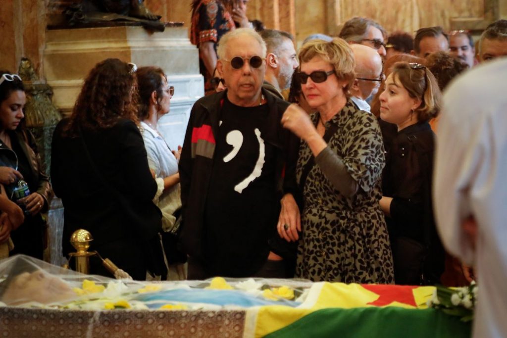 Jards Macalé se despede de João Donato