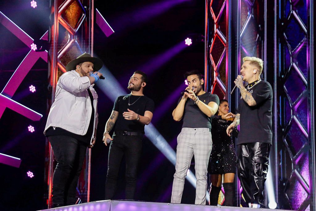 Felipe e Rodrigo gravaram DVD com participação de Guilherme e Benutto