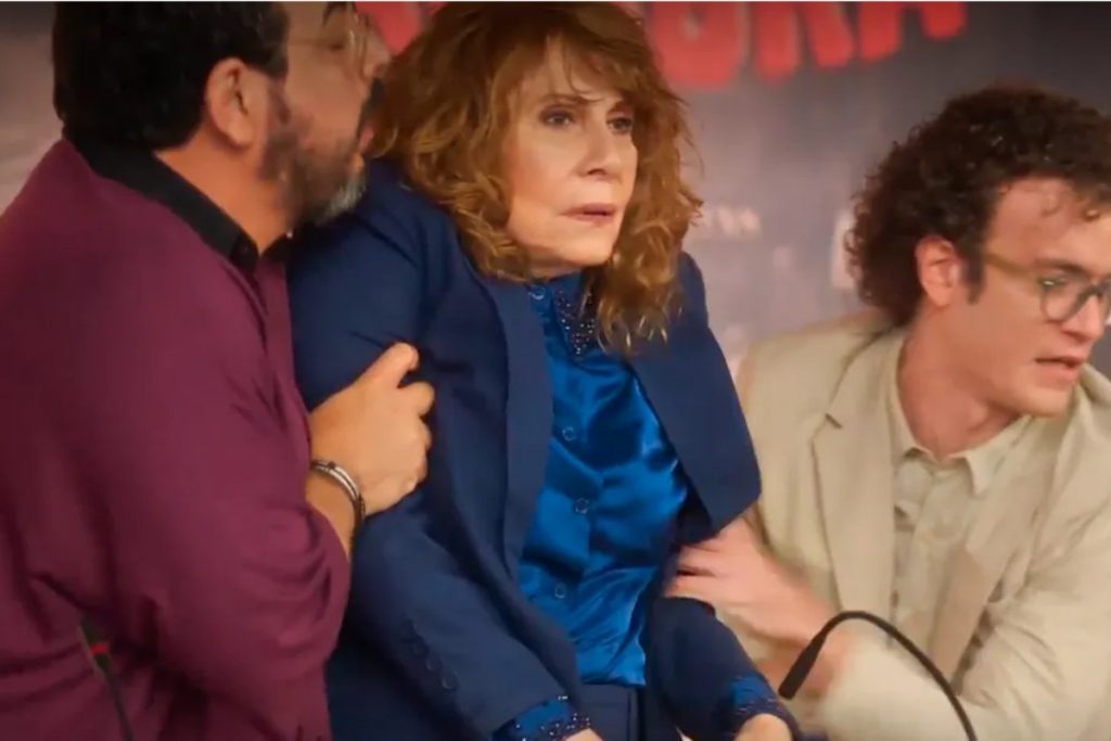 wilma (renata sorrah) fingindo amnésia em vai na fé