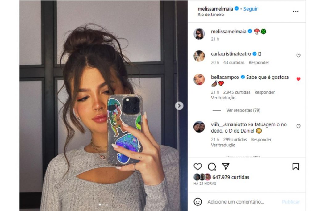 Mel Maia sendo elogiada por Bella Campos no Instagram
