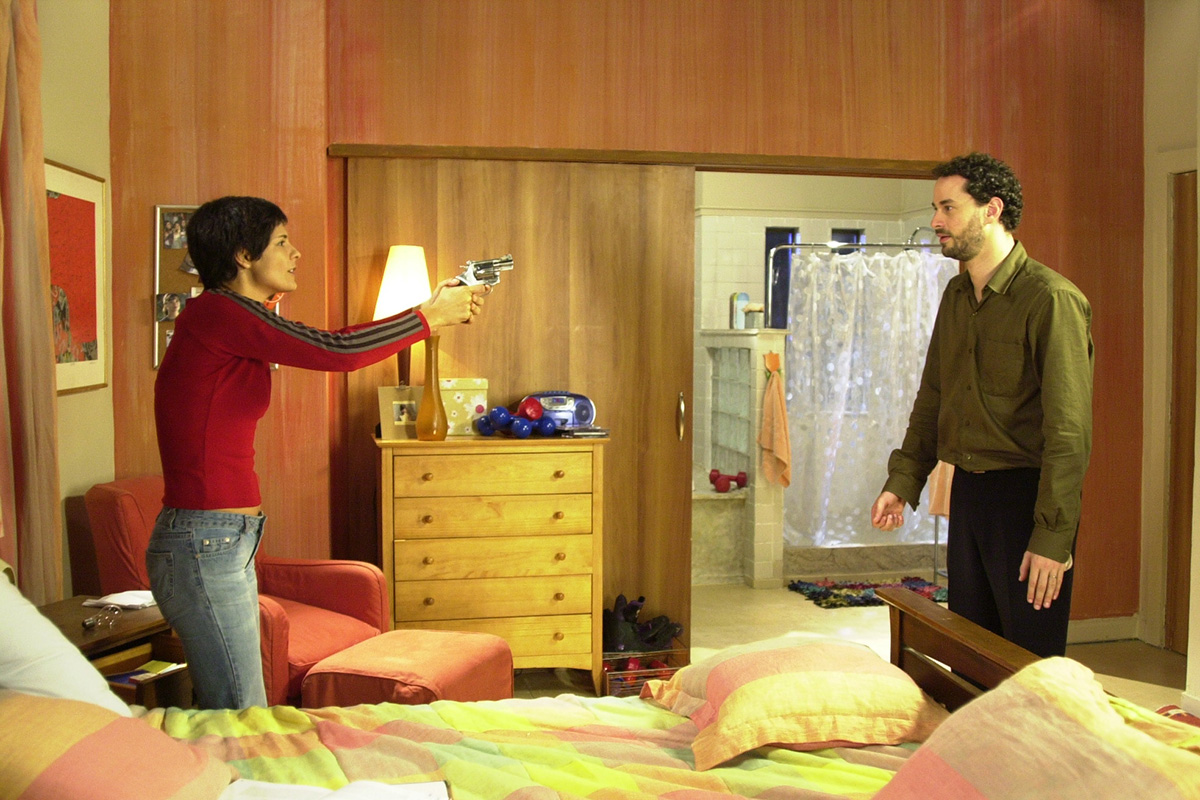 Raquel (Helena Ranaldi) e Marcos (Dan Stulbach) em Mulheres Apaixonadas