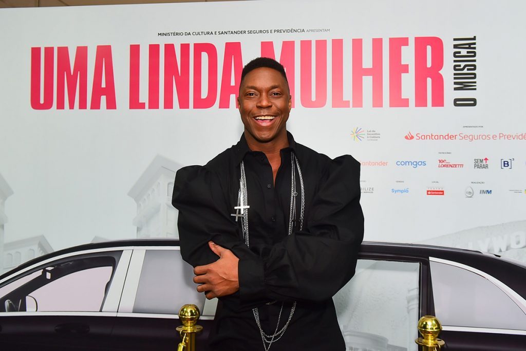 Tiago Barbosa conferiu a estreia VIP do espetáculo