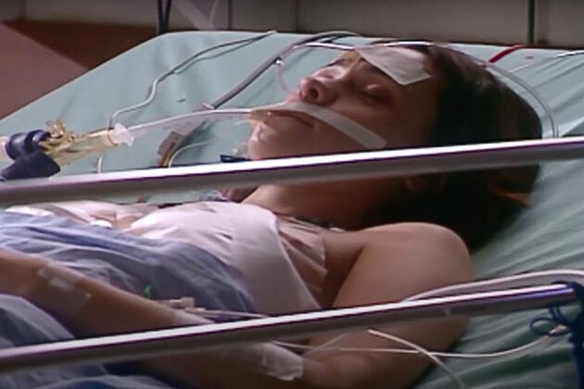Fernanda (Vanessa Gerbelli) morre em Mulheres Apaixonadas