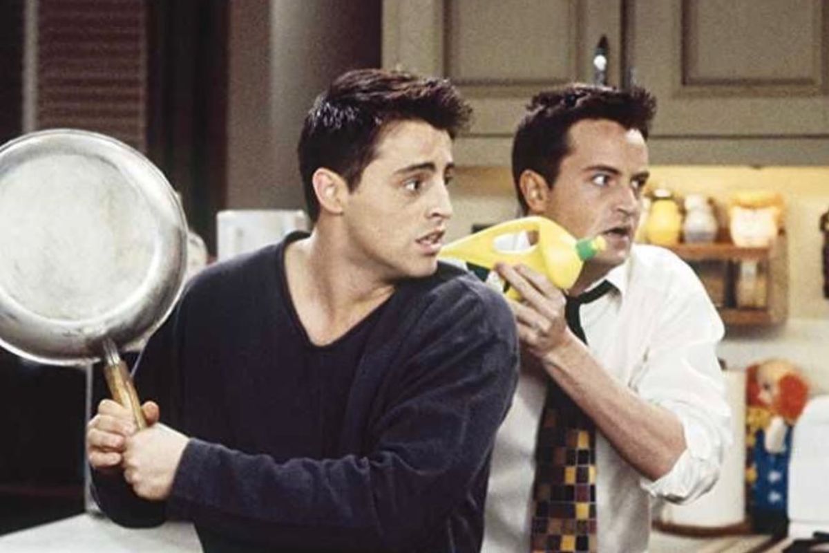 Matt LeBlanc e Matthew Perry como Joey e Chandler, em "Friends"