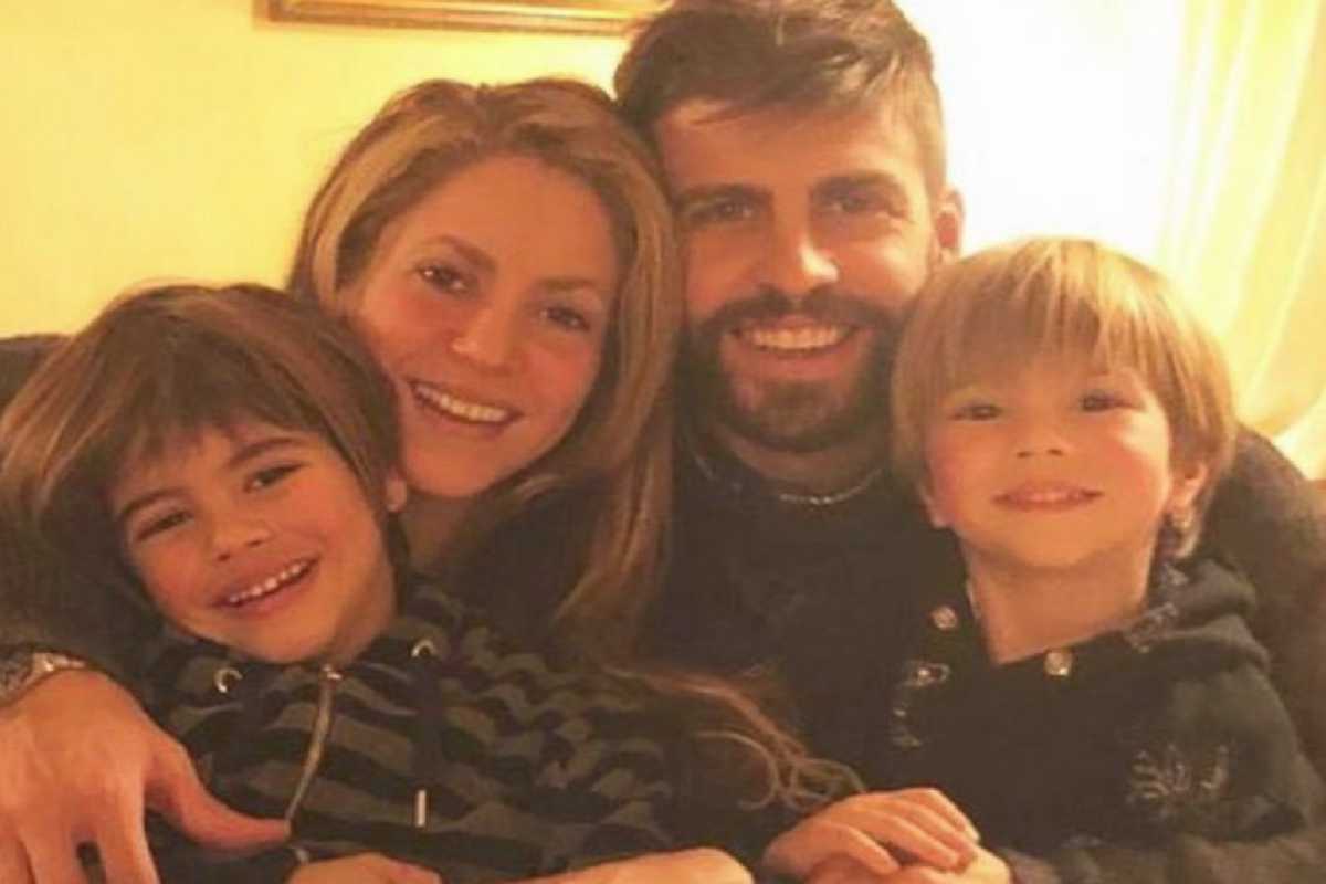 Shakira, Gerard Piqué com os filhos Milan e Sasha