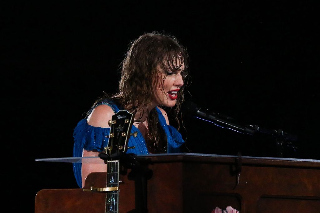 Taylor Swift homenageou a fã que morreu no primeiro show