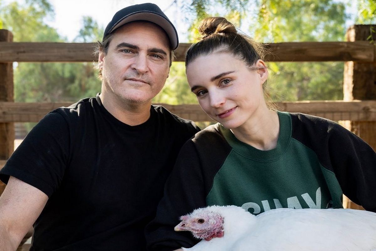Joaquin Phoenix, Rooney Mara em santuário de animais